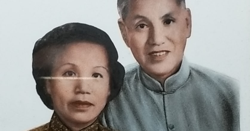 Ein altes, coloriertes Foto meiner Großeltern väterlicherseits