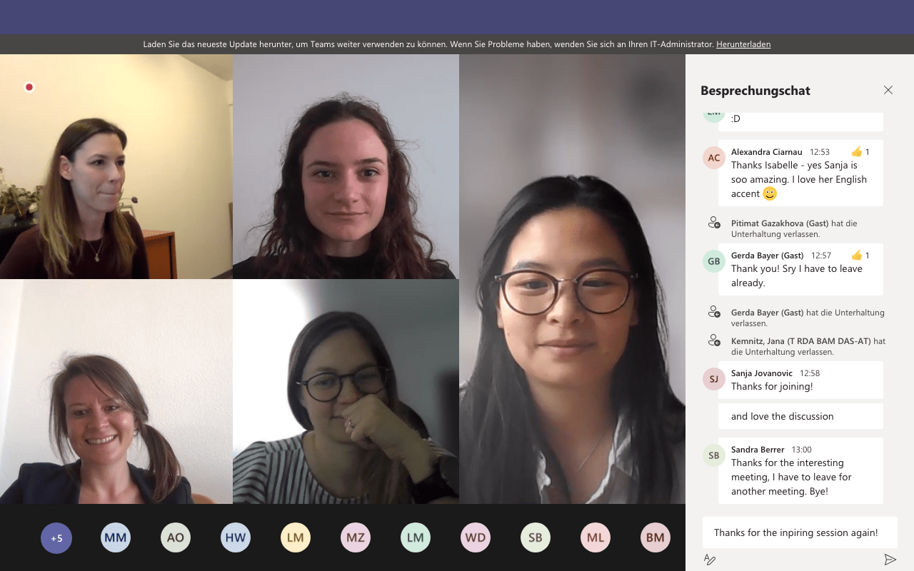 Screenshot der Rednerinnen und Teilnehmerinnen der Veranstaltung und dem Chat mit Nachrichten und Danksagungen der Teilnehmerinnen.